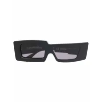 kuboraum lunettes de soleil à monture rectangulaire - noir