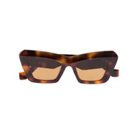 loewe- cateye sunglasses