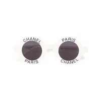 chanel pre-owned lunettes de soleil rondes à logo imprimé (années 1990) - blanc