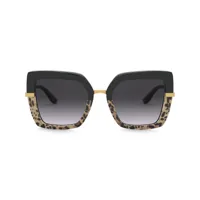 dolce & gabbana eyewear lunettes de soleil half print à monture carrée - noir