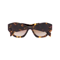 prada eyewear lunettes de soleil à monture papillon - marron