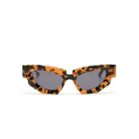 kuboraum lunettes de soleil à effet écailles de tortue - orange