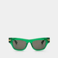 lunettes de soleil en acétate vert